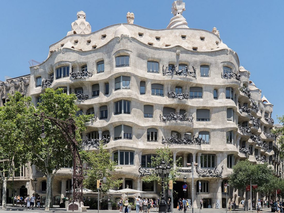 La Casa Milà, surnommée ironiquement 