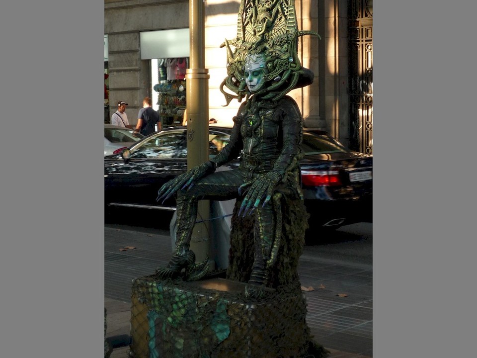 Statue humaine sur la Rambla